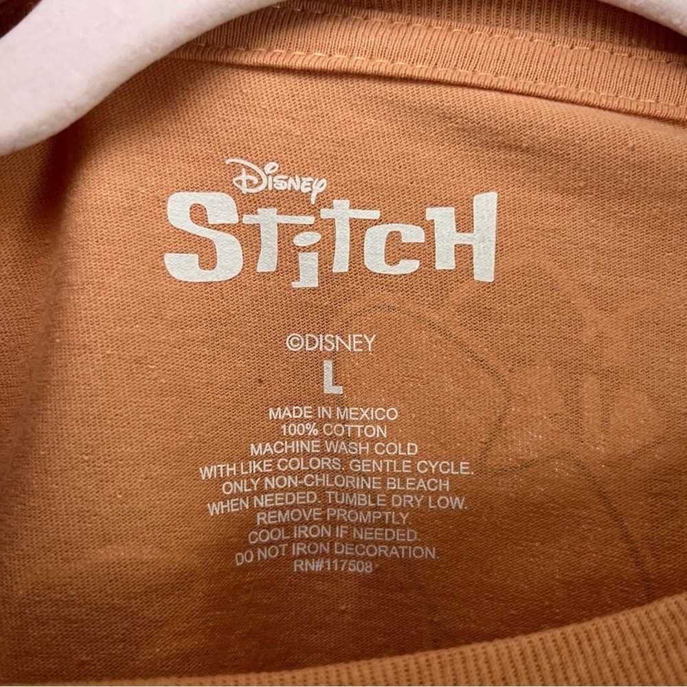 DISNEY, STITCH TEE SHIRT, Logo Front & Back, Adult L, Peach/Coral, Cropped Ohana - Picture 3 of 9